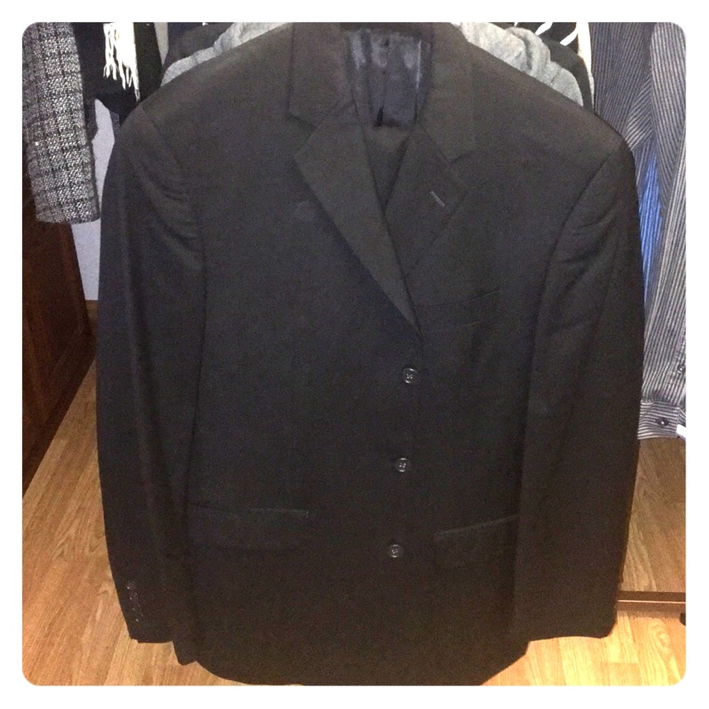 42R Black Calvin Klein modern fit suit
